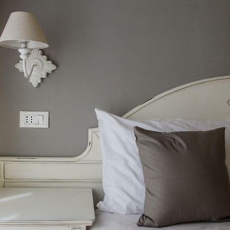 Guest House Domo Florenzia Екстериор снимка