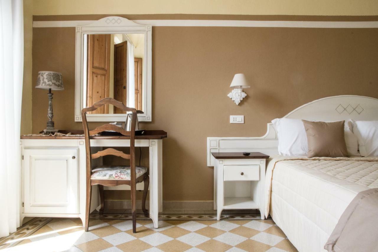 Guest House Domo Florenzia Екстериор снимка